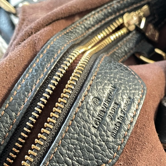 Louis Vuitton bag Mahina XL - Picture 6 of 11